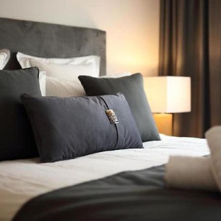 Fivos Luxury Suite Athen Eksteriør bilde